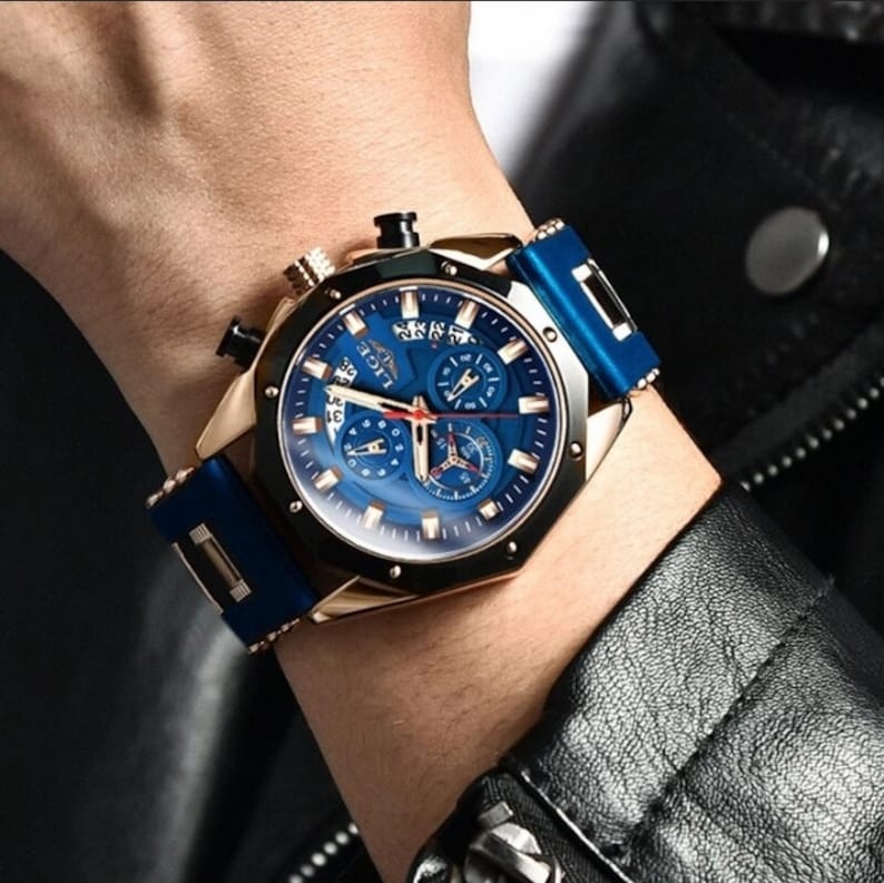 Gorgeous New Fashion Men's Watches